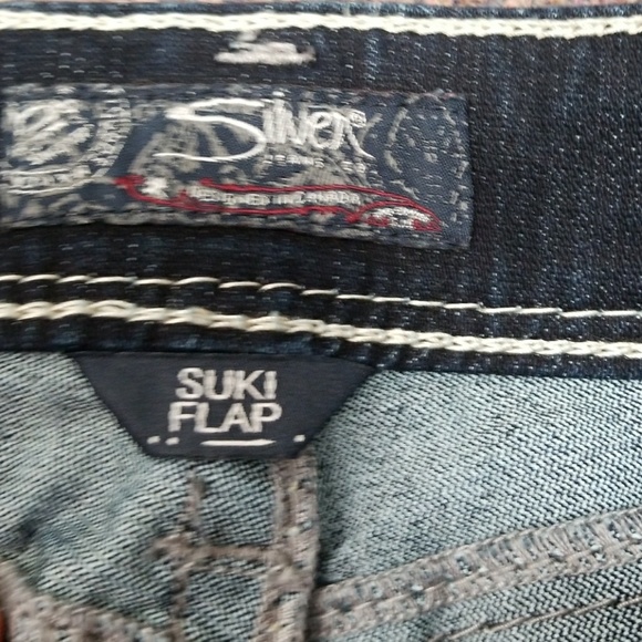 Jeans - Picture 3 of 4